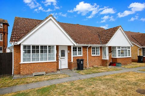 2 bedroom bungalow for sale, Lyon Close, Clacton on Sea
