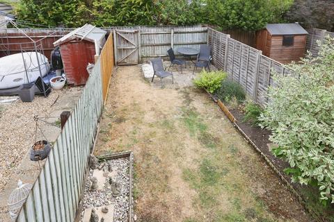 2 bedroom terraced house for sale, Newbury Avenue, Calne