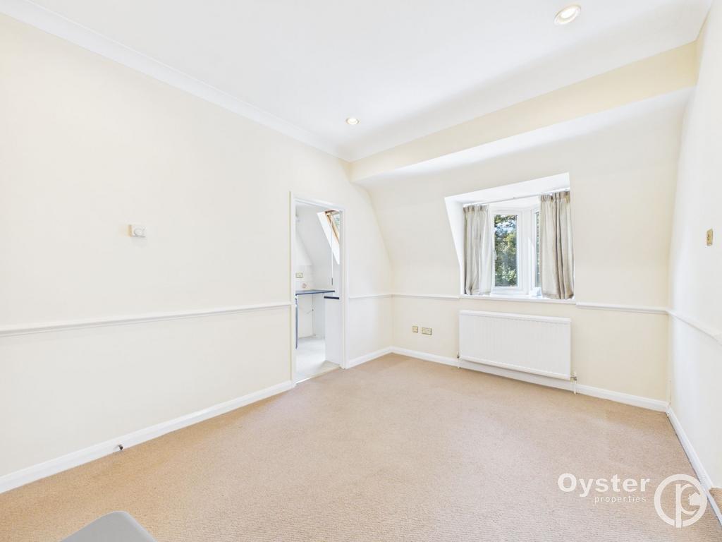 Apartment in London, Bowes - View 2