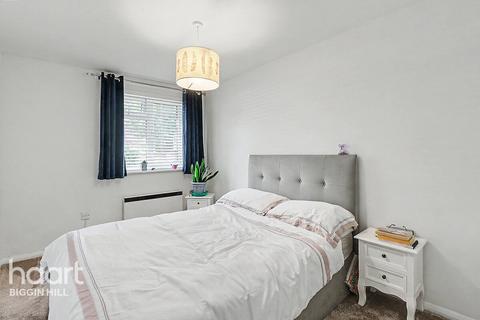 2 bedroom apartment for sale, Main Road, Biggin Hill