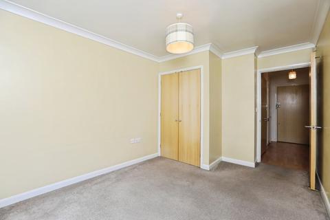 2 bedroom flat for sale, Friars View, AYLESFORD, Kent, ME20
