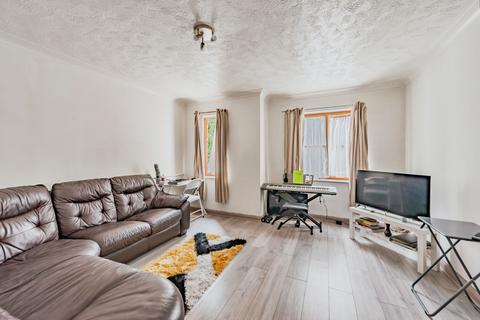 1 bedroom ground floor flat for sale, 29 Wilton Road, Redhill, RH1