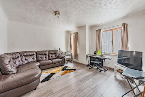 1 bedroom ground floor flat for sale, 29 Wilton Road, Redhill, RH1
