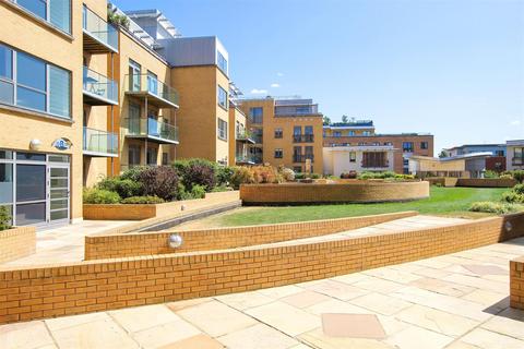 1 bedroom apartment to rent, The Belvedere, Cambridge CB2