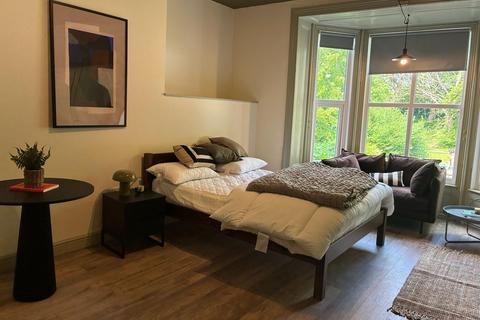 Studio to rent, 7 Moorland Road, Leeds LS6