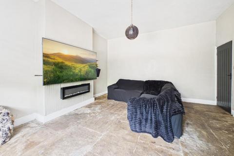 3 bedroom end of terrace house for sale, Lyndon Terrace, Bingley