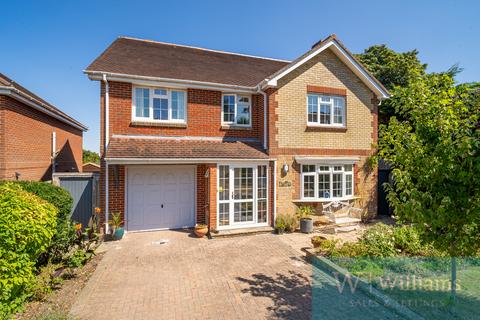 6 bedroom detached house for sale, Staplers Road, Newport, Isle Of Wight
