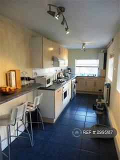 2 bedroom terraced house to rent, St Catherines Grove, Lincoln, LN5