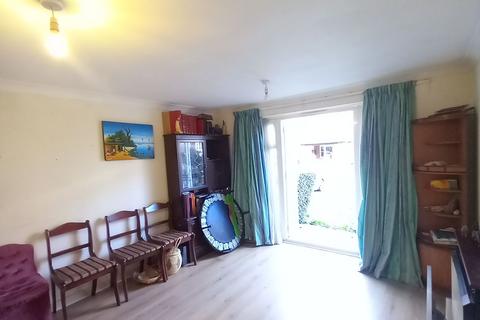 undefined, Beechwood Grove, London W3