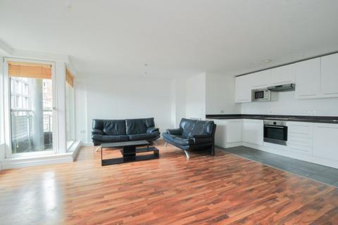 2 bedroom apartment to rent, 5th Floor – 2 Bed Apartment – The Quadrangle, Manchester