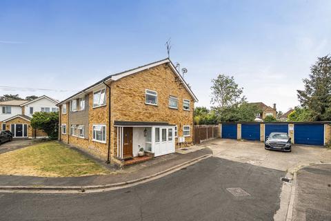 Ashlyn Close, Bushey WD23