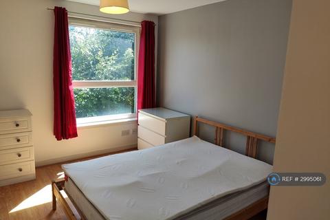undefined, Firpark Close, Glasgow, G31