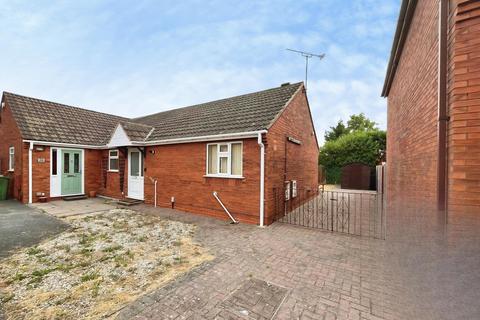 2 bedroom semi-detached bungalow for sale, 22 Bay Tree Close, Wood End, Coventry, West Midlands CV2 1HP
