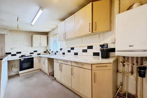 2 bedroom semi-detached bungalow for sale, 22 Bay Tree Close, Wood End, Coventry, West Midlands CV2 1HP