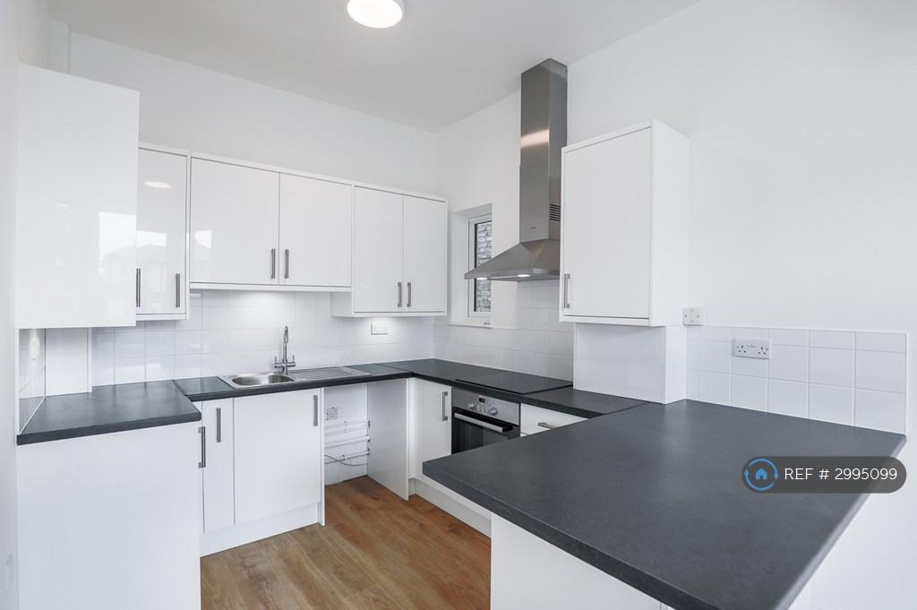 Apartment in London - View 4