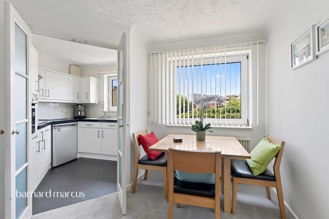 1 bedroom apartment for sale, The Grove, Epsom