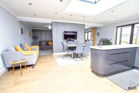 4 bedroom detached bungalow for sale, Upwell Road, March, PE15