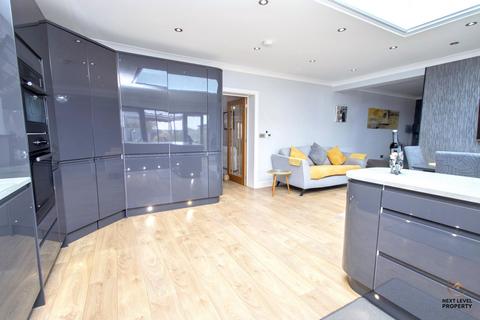 4 bedroom detached bungalow for sale, Upwell Road, March, PE15