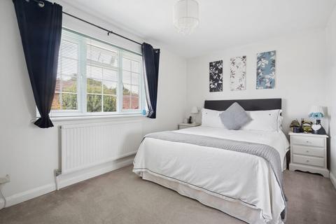 3 bedroom semi-detached house for sale,  Glaisyer Way, IVER SL0