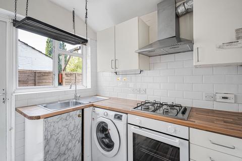 2 bedroom flat for sale, Welldon Crescent, Harrow