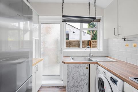 2 bedroom flat for sale, Welldon Crescent, Harrow