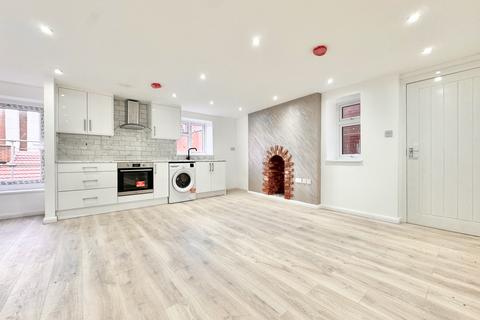 Studio to rent, Tavern Street, IPSWICH, IP1