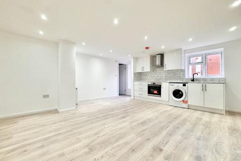 Studio to rent, Tavern Street, IPSWICH, IP1