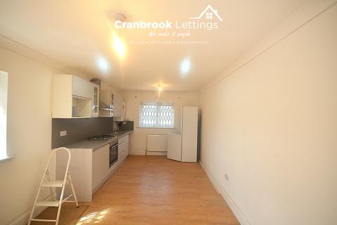 2 bedroom end of terrace house to rent, Cranbrook, IG1