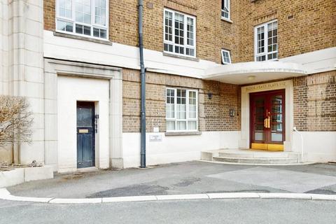 1 bedroom apartment for sale, Cambray Court