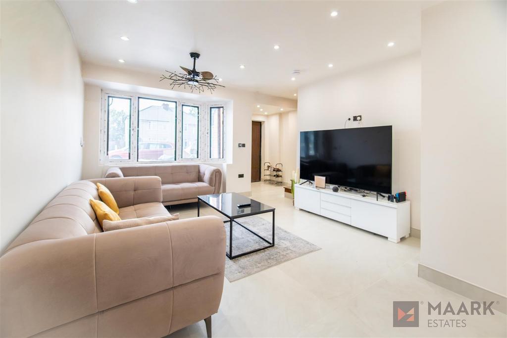 House in Leicester - View 3