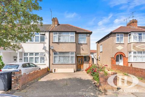 3 bedroom end of terrace house for sale, Beatrice Road, Southall