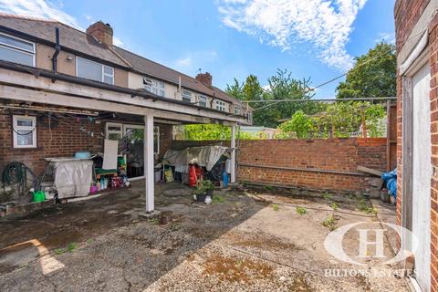 3 bedroom end of terrace house for sale, Beatrice Road, Southall