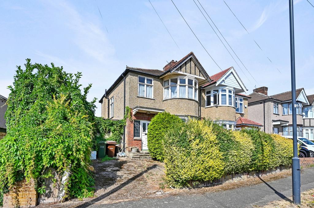 Detached house exterior
