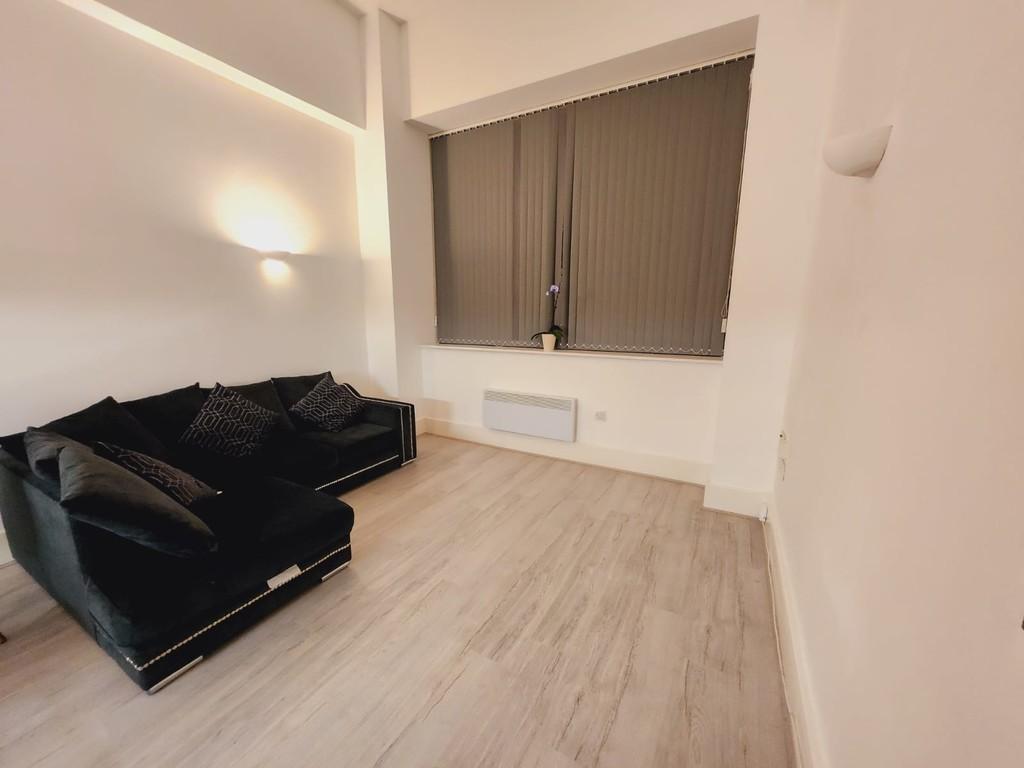 Apartment in Birmingham - View 5