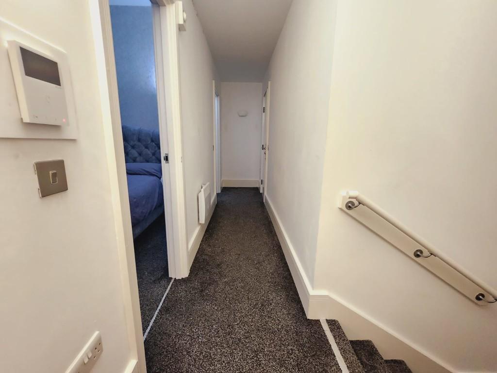 Apartment in Birmingham - More