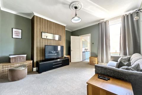 3 bedroom flat for sale, St. Pauls Road, Jarrow, NE32