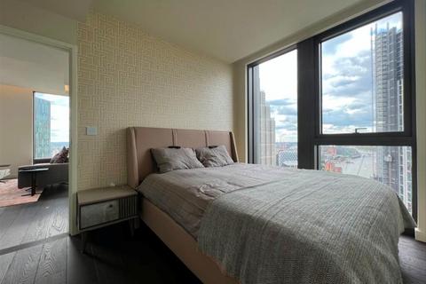 2 bedroom flat to rent, Bondway, London SW8
