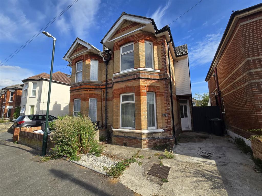 Langton Road, Bournemouth