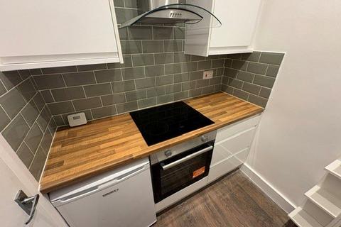 1 bedroom flat to rent, Mill Lane, West Hampstead NW6