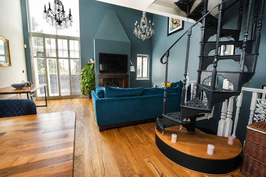 House in Maidstone - More