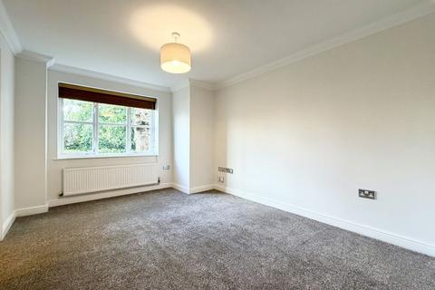 2 bedroom apartment for sale, Belwell Gardens, Belwell Lane, Sutton Coldfield, B74 4TR