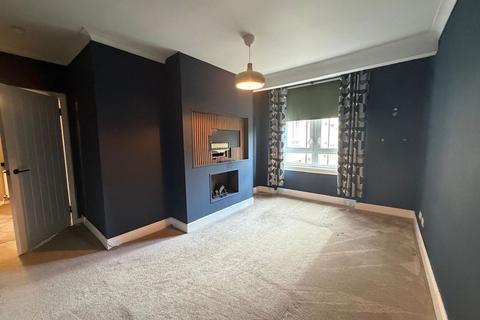 2 bedroom apartment to rent, Memel Street, Springburn
