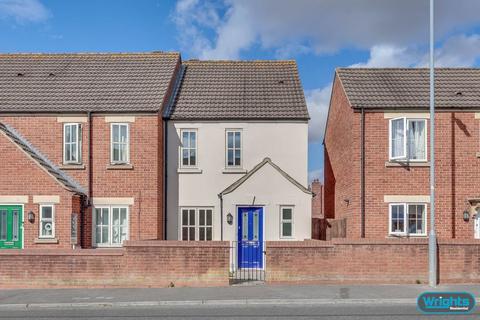 3 bedroom terraced house to rent, The Brambles, Trowbridge