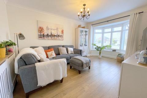 3 bedroom detached house for sale, Heron Way, Kirby Cross, Frinton-on-Sea, CO13