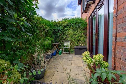 2 bedroom retirement property for sale, St Augusta Court, St. Albans