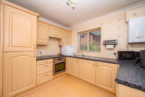 2 bedroom retirement property for sale, St Augusta Court, St. Albans