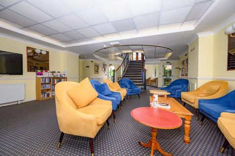 2 bedroom retirement property for sale, St Augusta Court, St. Albans