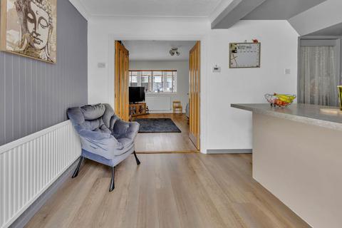 3 bedroom terraced house for sale, Turfland Avenue, Royton