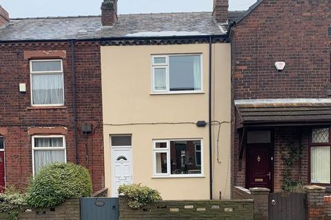 2 bedroom terraced house to rent, Warrington Road, Abram, Wigan