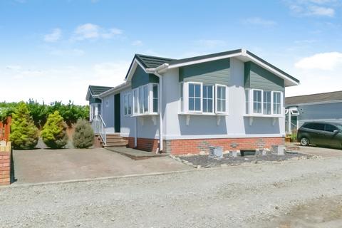 2 bedroom park home for sale, Castleton Road, St. Athan, St Athan